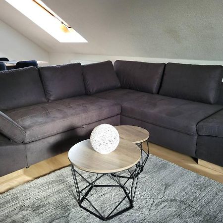 Zentrale Wohnung In Crailsheim Exterior foto